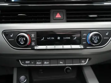 AUDI A5 Cabrio 40 TDI S tronic S line CarPlay Temp Ka