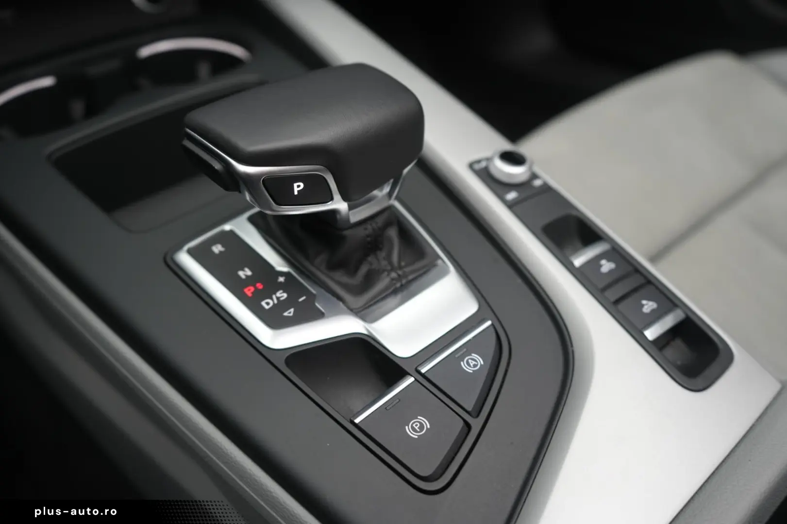 AUDI A5 Cabrio 40 TDI S tronic S line CarPlay Temp Ka