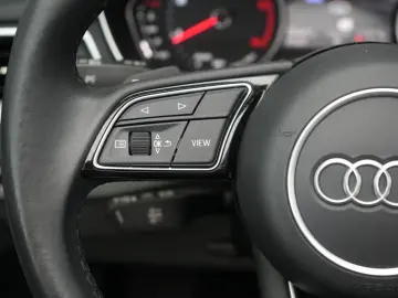 AUDI A5 Cabrio 40 TDI S tronic S line CarPlay Temp Ka