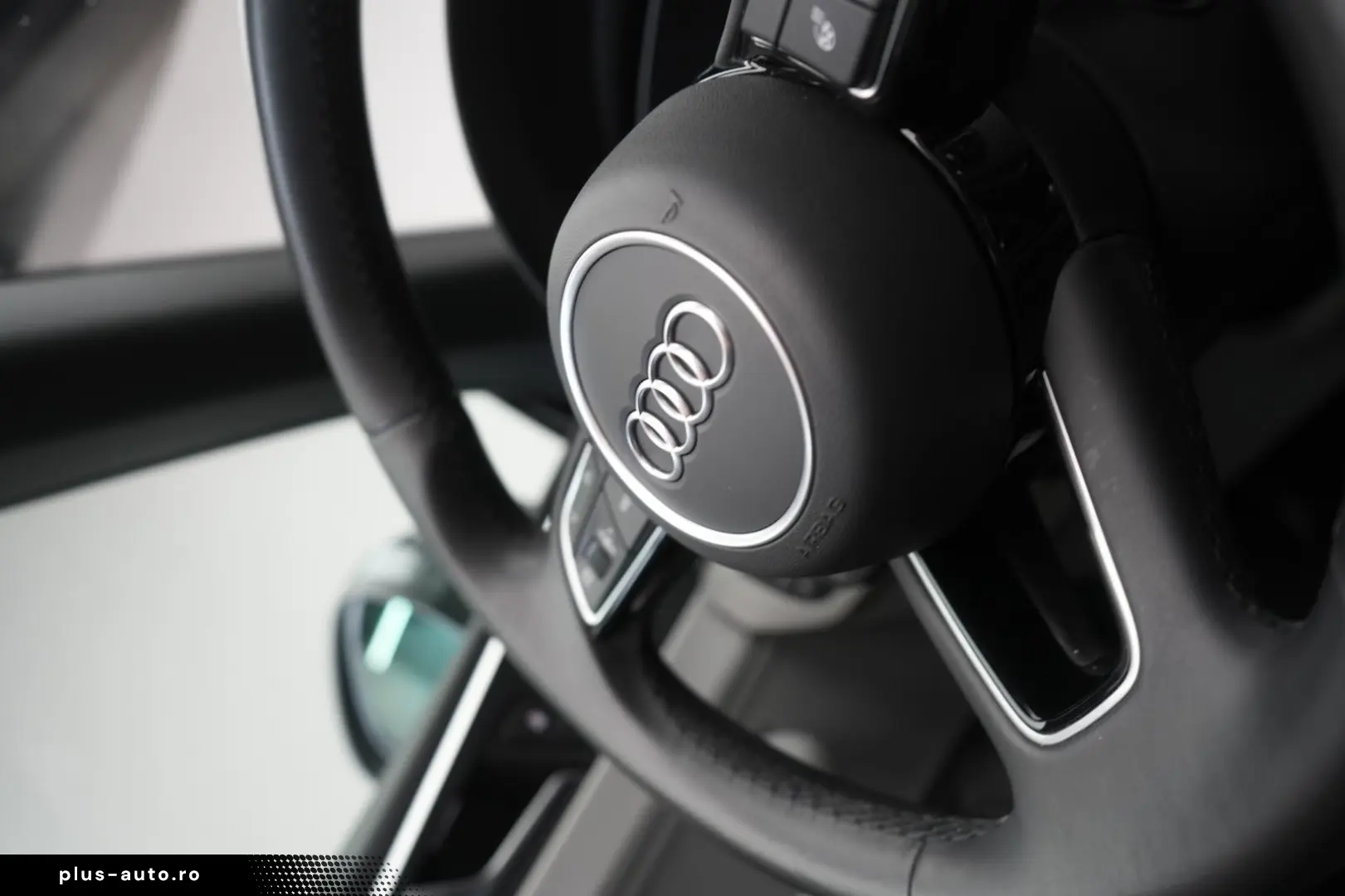 AUDI A5 Cabrio 40 TDI S tronic S line CarPlay Temp Ka