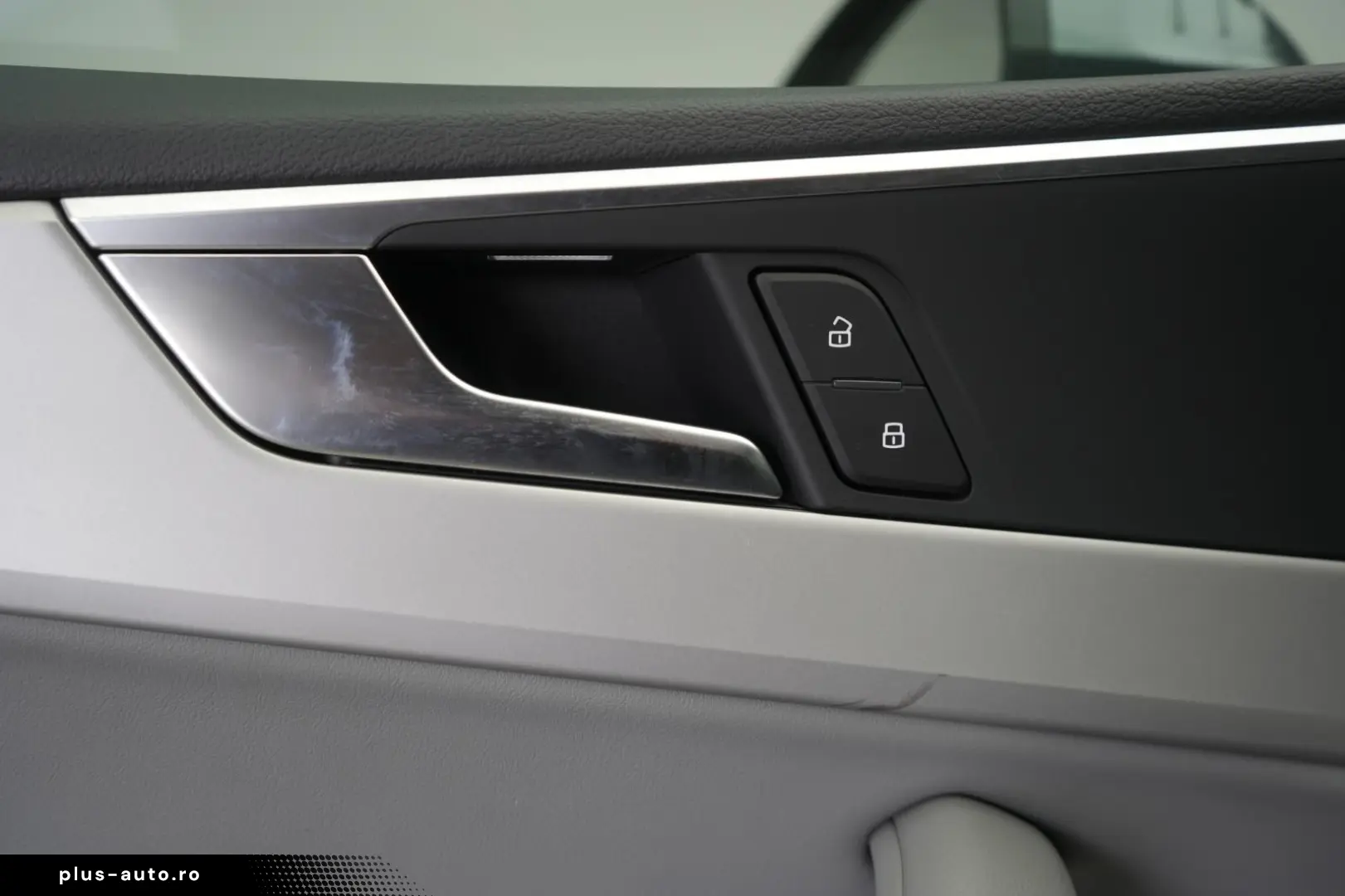 AUDI A5 Cabrio 40 TDI S tronic S line CarPlay Temp Ka