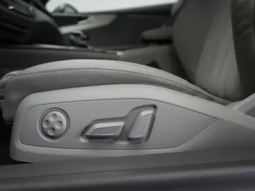 AUDI A5 Cabrio 40 TDI S tronic S line CarPlay Temp Ka