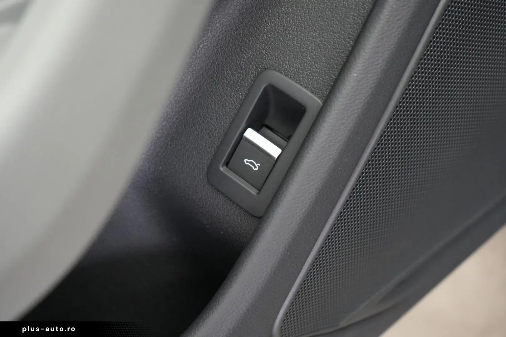 AUDI A5 Cabrio 40 TDI S tronic S line CarPlay Temp Ka