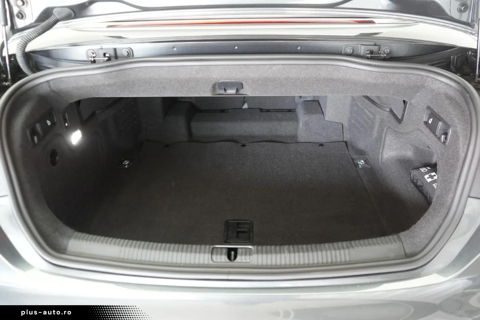 AUDI A5 Cabrio 40 TDI S tronic S line CarPlay Temp Ka