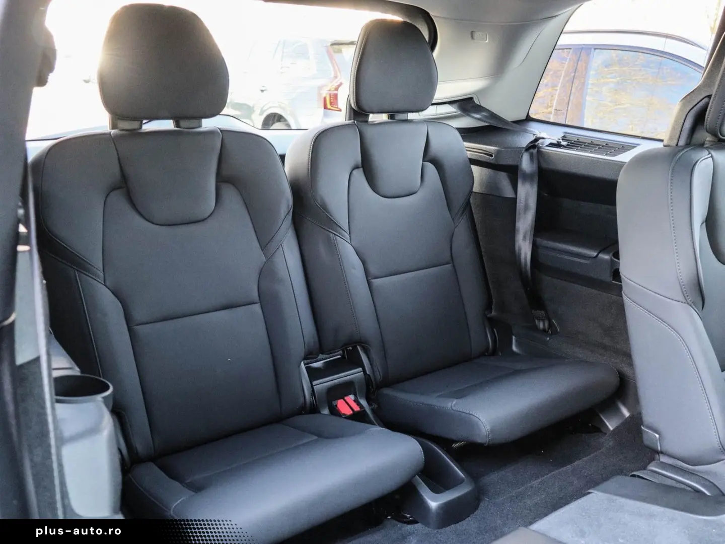 VOLVO XC90 T8 AWD Plus Dark NP 95.740 -  PANO 360  HK