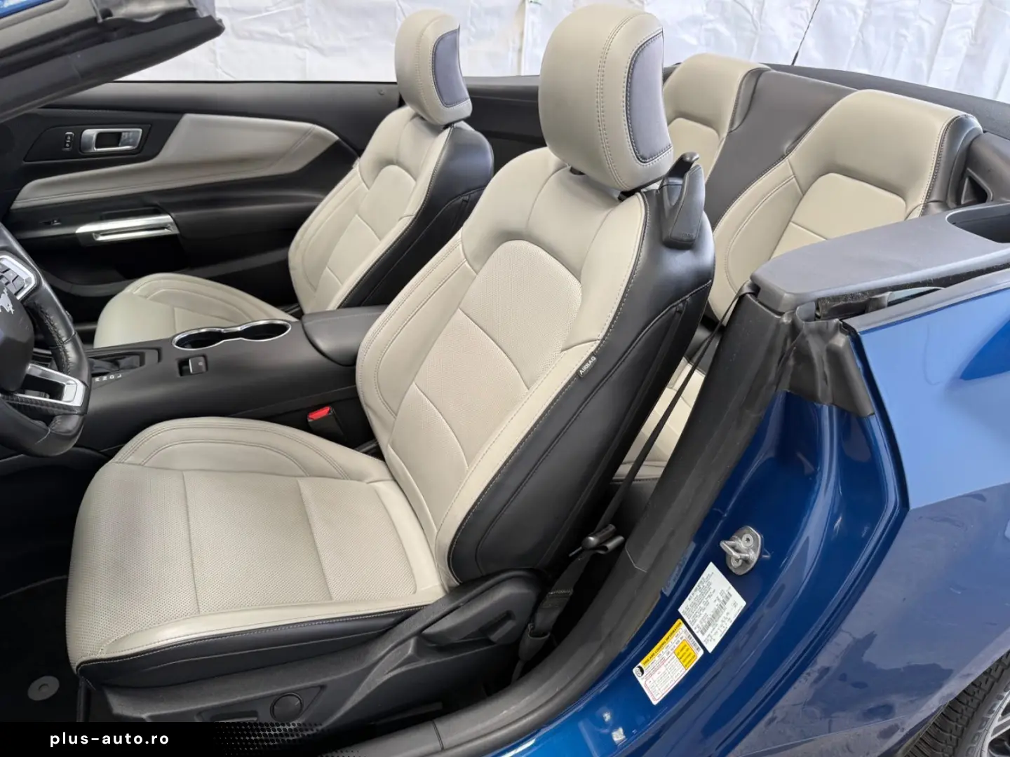 FORD Mustang Cabrio2.3 CarPlay Leder Nav Totw Mem Kam