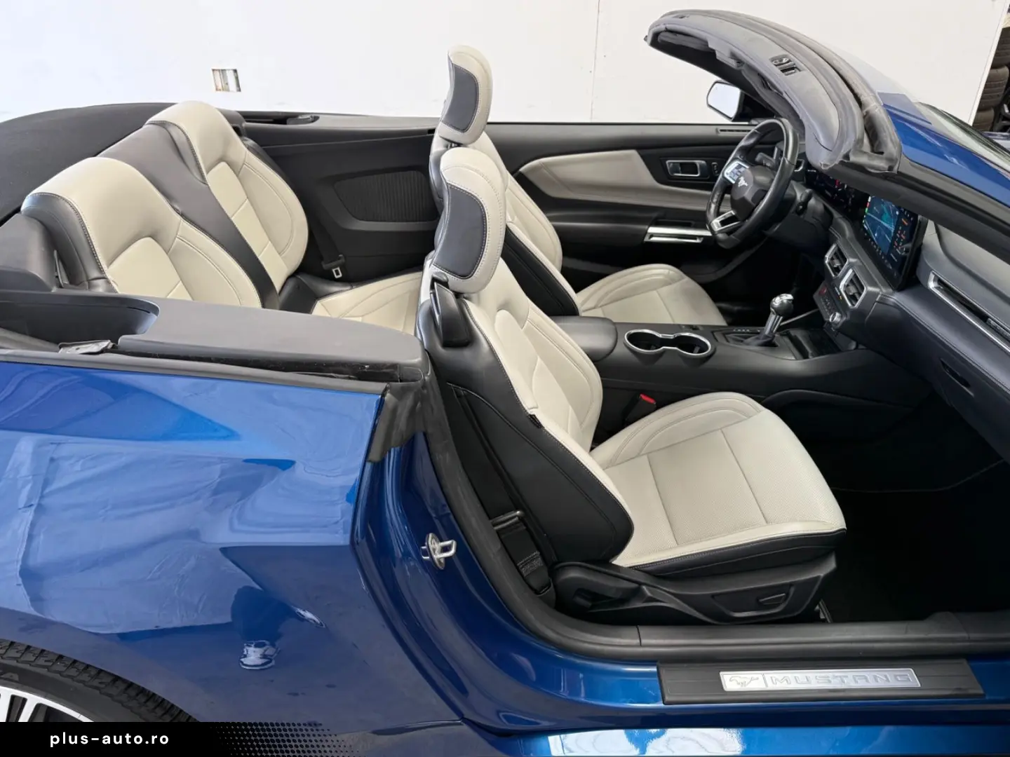 FORD Mustang Cabrio2.3 CarPlay Leder Nav Totw Mem Kam