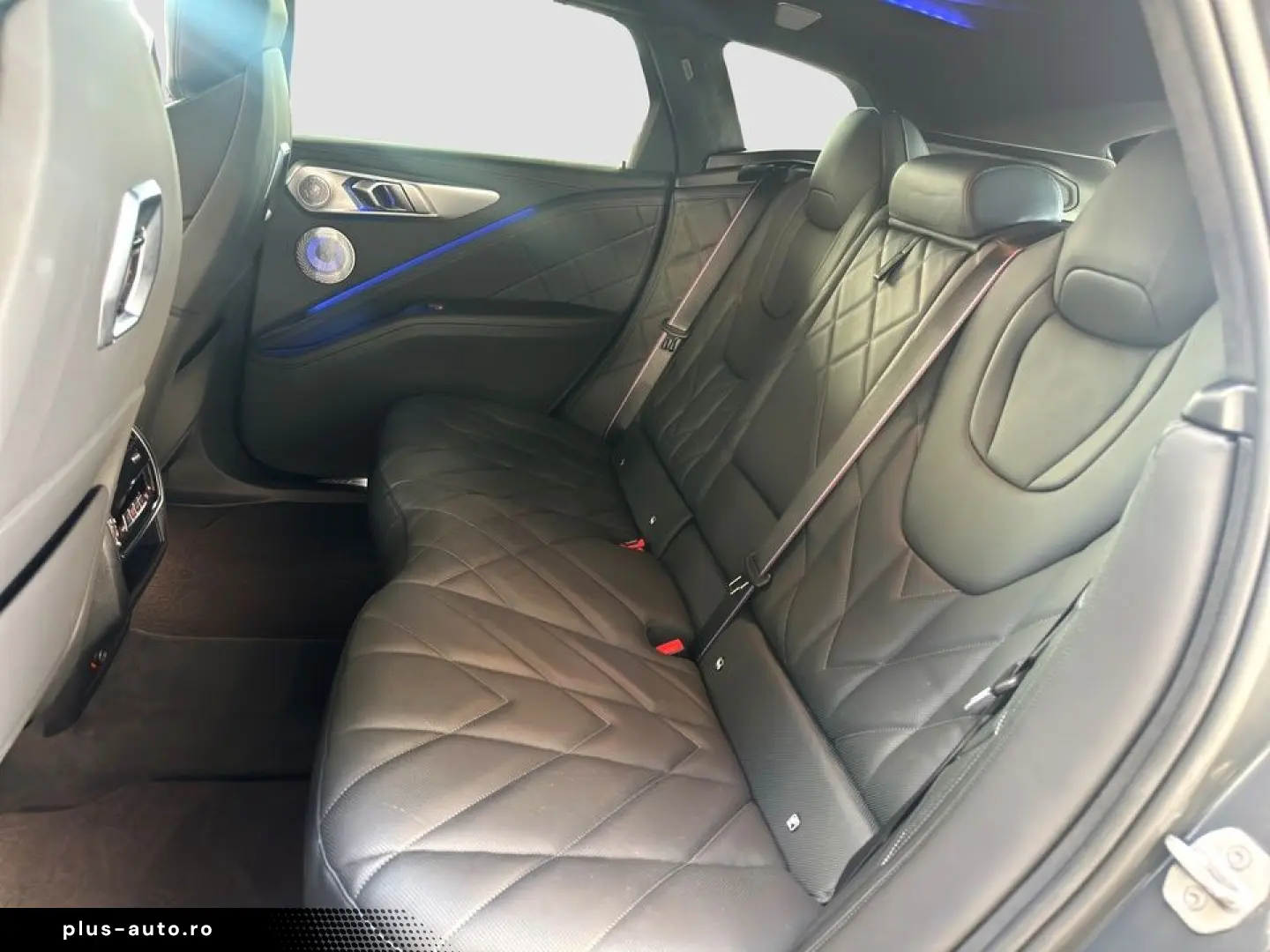 BMW XM 4.4 M Drivers Package Sport Aut. AHK