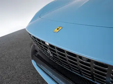 FERRARI Roma Spider FERRARI SINGEN