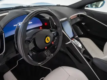 FERRARI Roma Spider FERRARI SINGEN