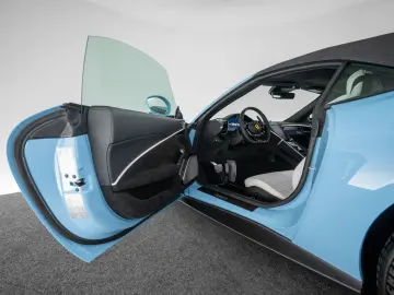 FERRARI Roma Spider FERRARI SINGEN