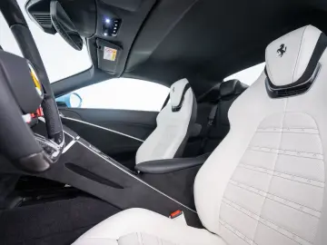 FERRARI Roma Spider FERRARI SINGEN