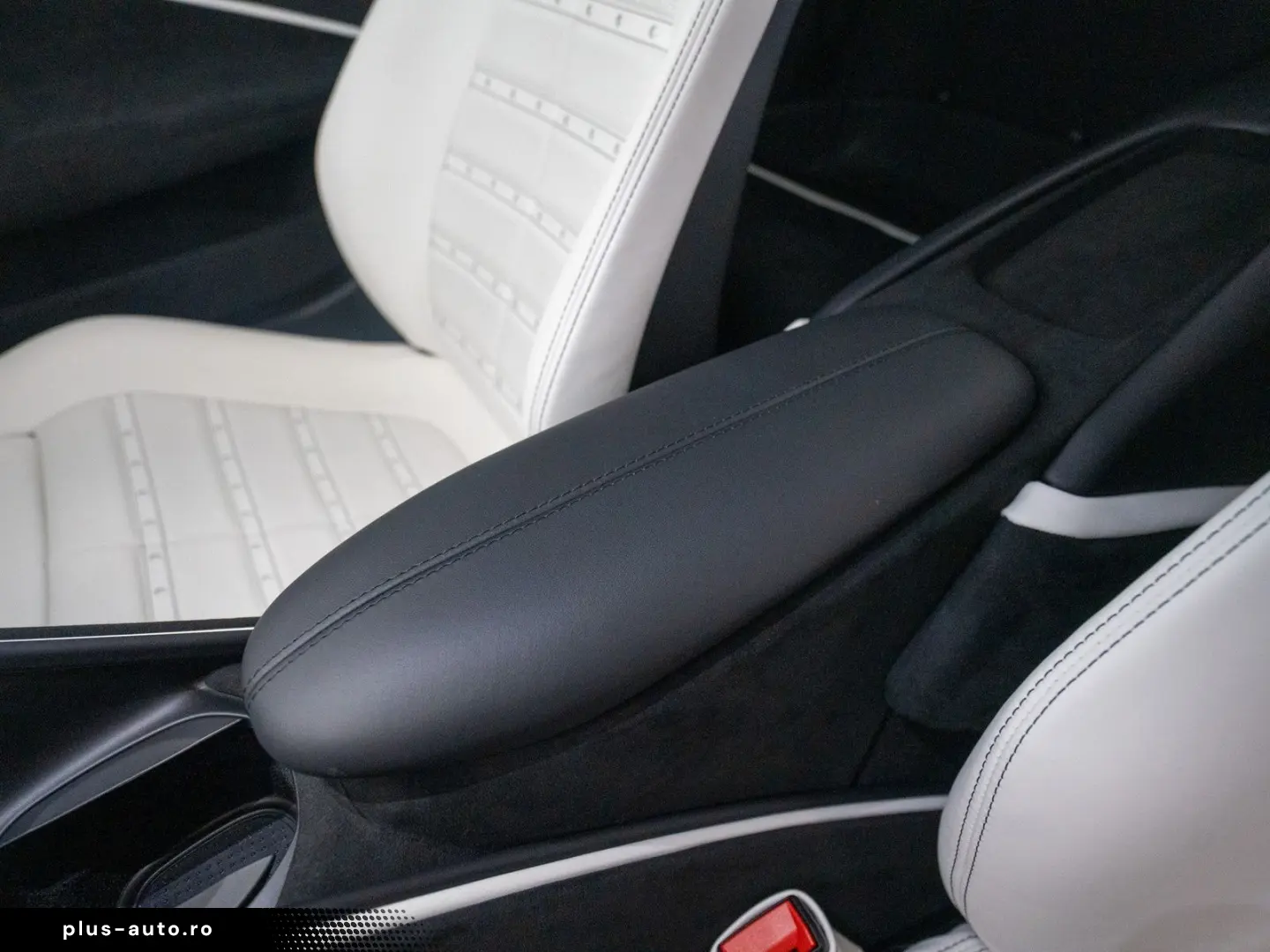 FERRARI Roma Spider FERRARI SINGEN