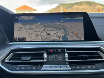 BMW X5 xDrive45e M Sport HUD AHZV Laser LC Prof Luft