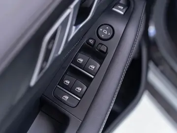 BMW X5 xDrive45e 360 Pano HuD CarPlay 22' Stoelvw. A