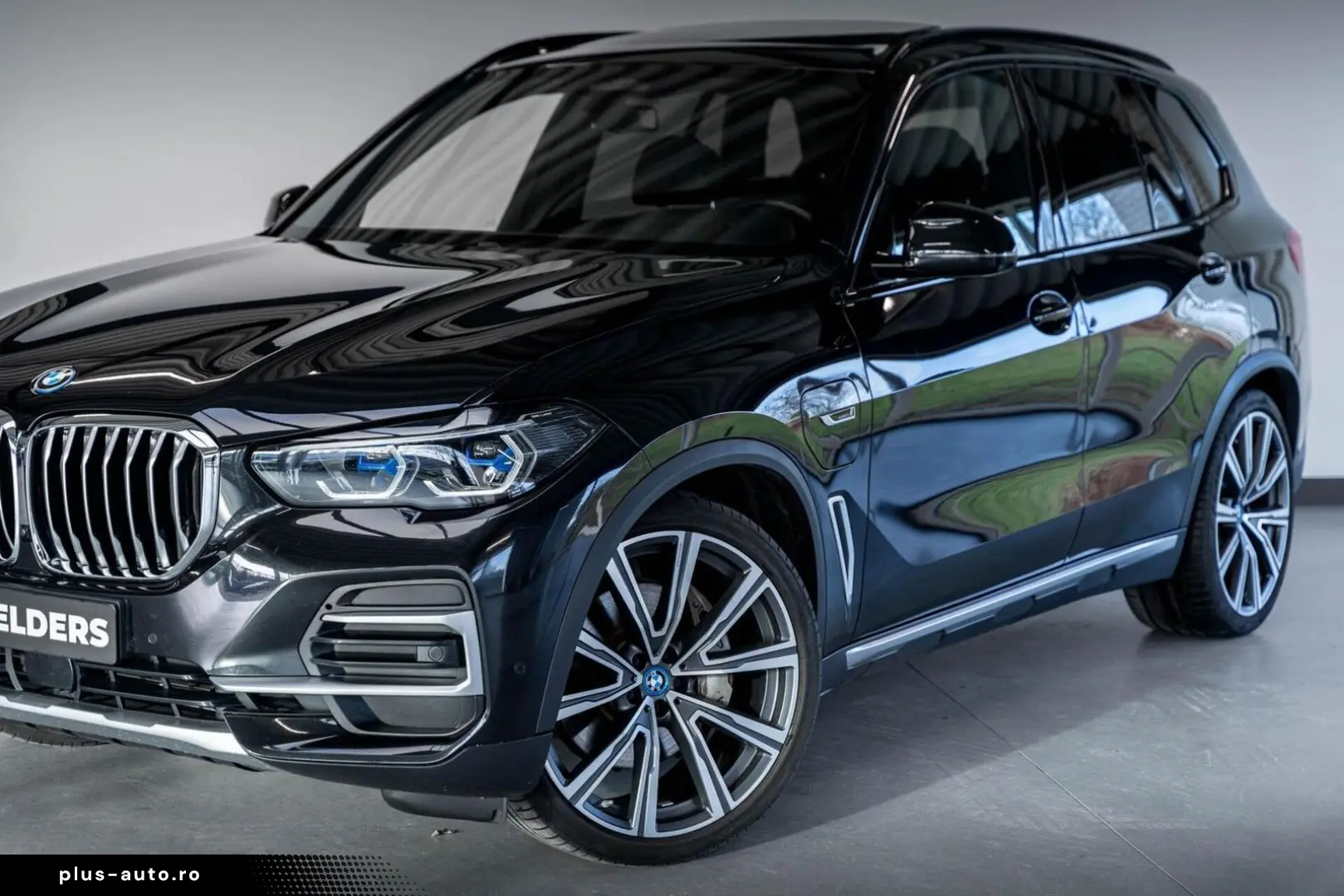 BMW X5 xDrive45e 360 Pano HuD CarPlay 22' Stoelvw. A