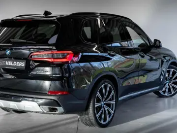 BMW X5 xDrive45e 360 Pano HuD CarPlay 22' Stoelvw. A