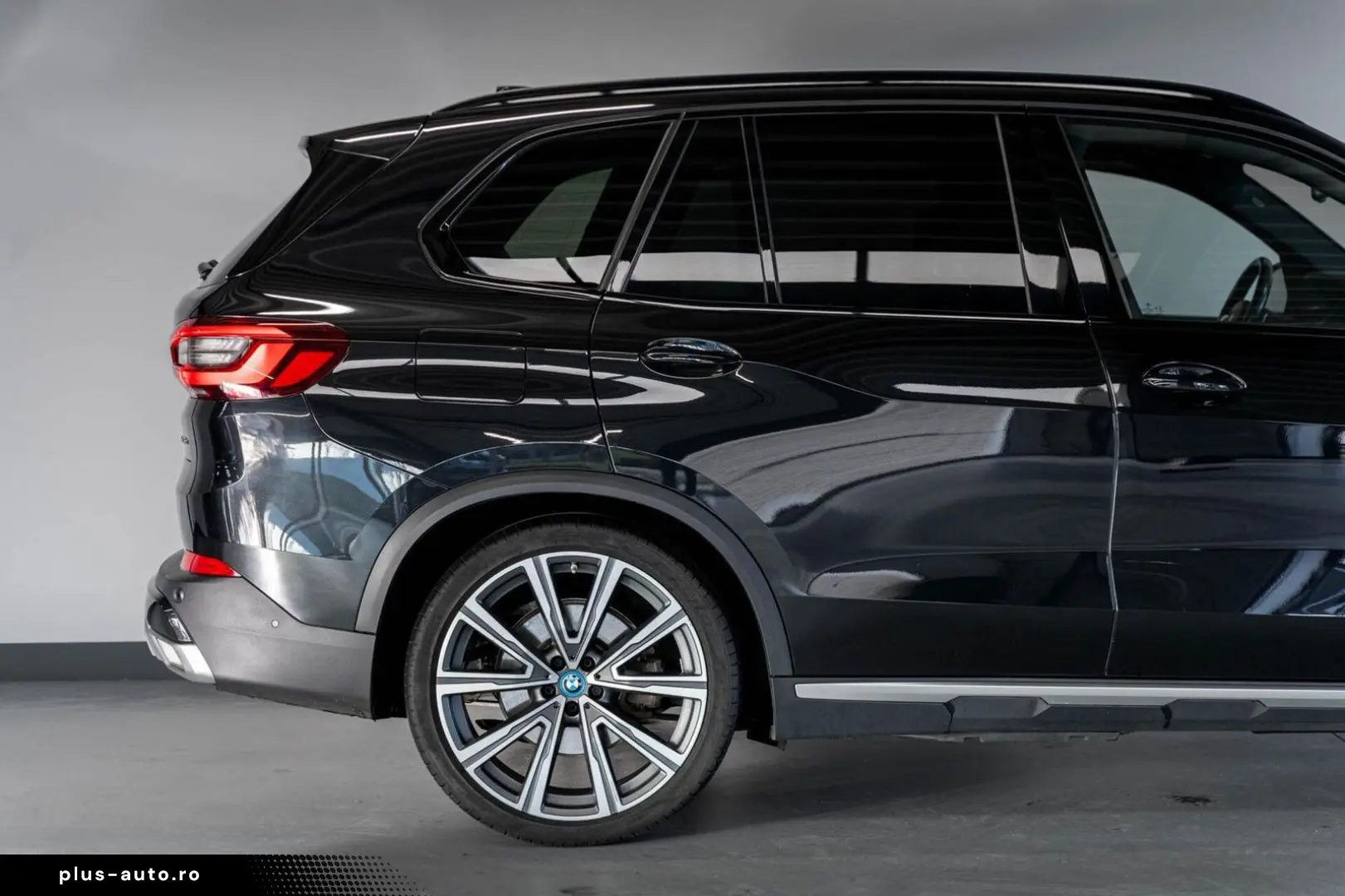 BMW X5 xDrive45e 360 Pano HuD CarPlay 22' Stoelvw. A