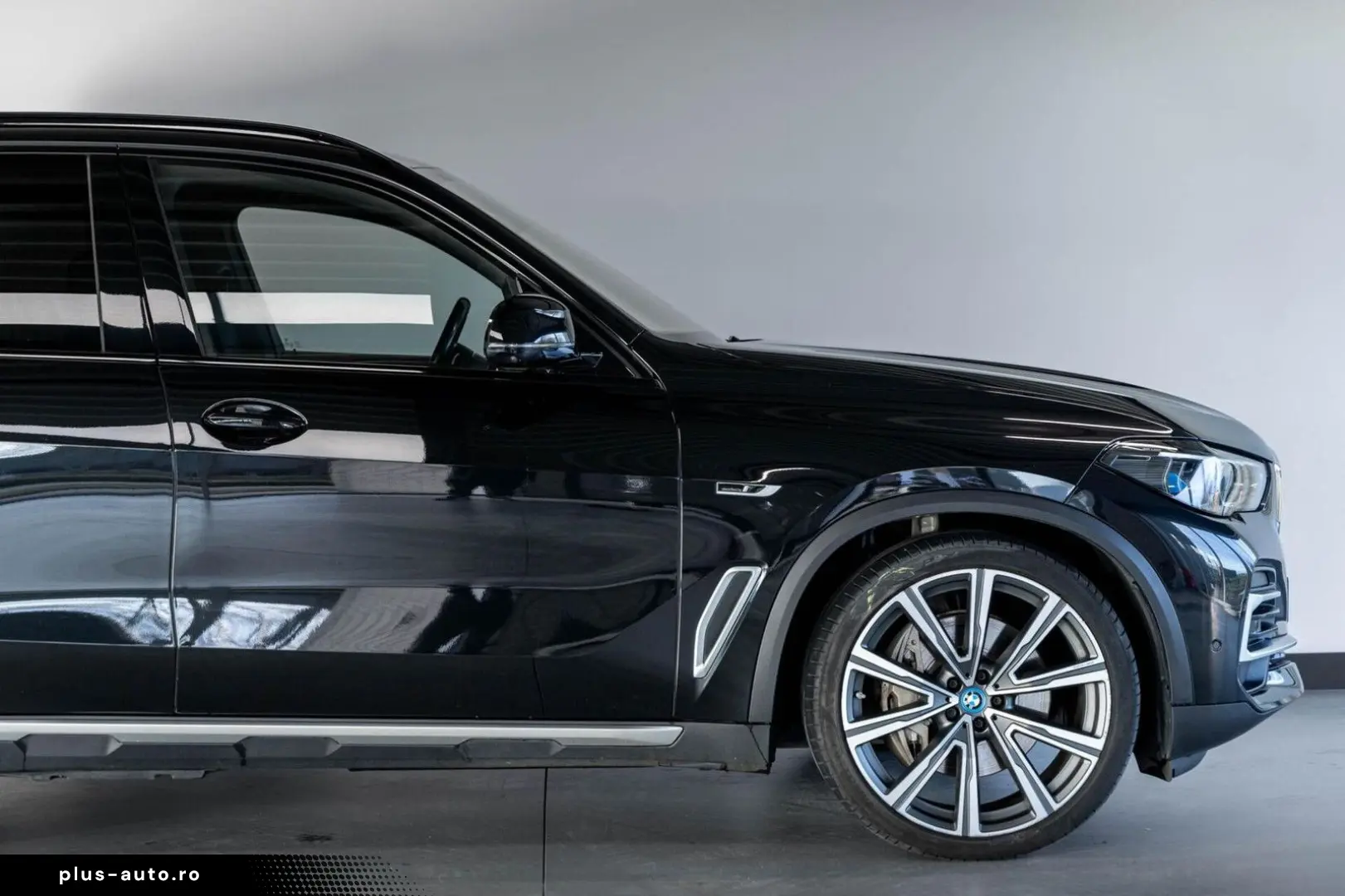 BMW X5 xDrive45e 360 Pano HuD CarPlay 22' Stoelvw. A