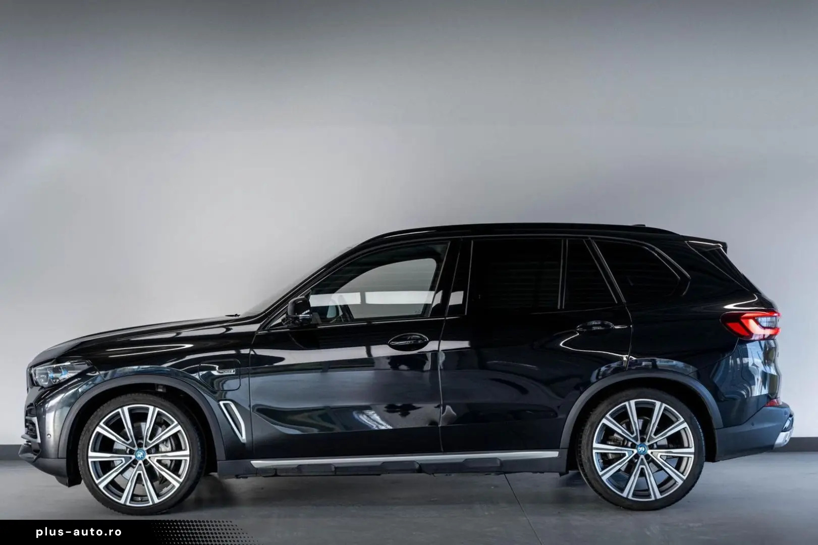 BMW X5 xDrive45e 360 Pano HuD CarPlay 22' Stoelvw. A