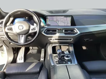BMW X5 xDrive45e  HuD Sportpaket Pano