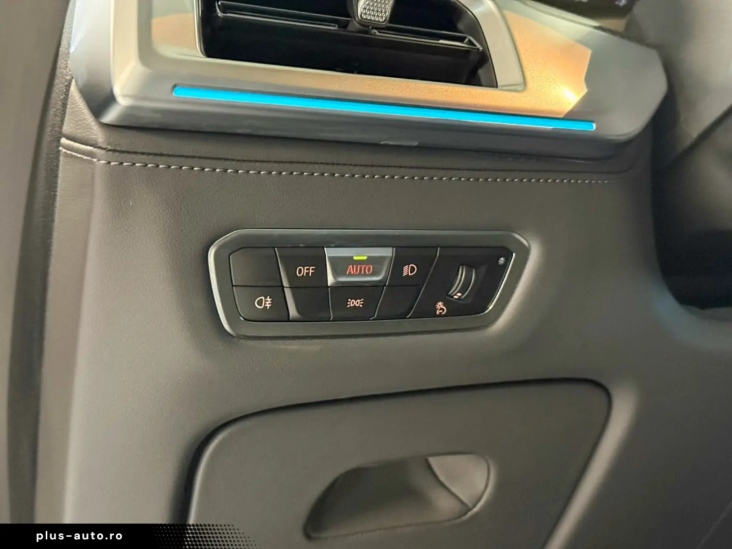 BMW XM 2023 — imagine 13
