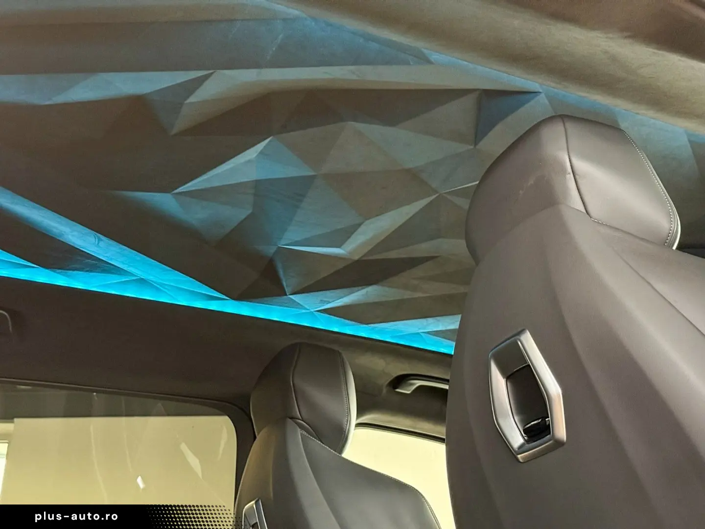 BMW XM 2023 — imagine 26