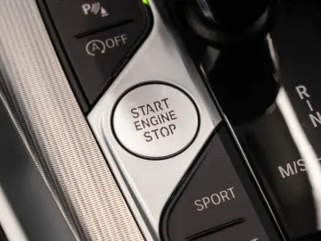 BMW Z4 M40i Roadster M-SITZE M-AERO HEAD-UP HI-FI