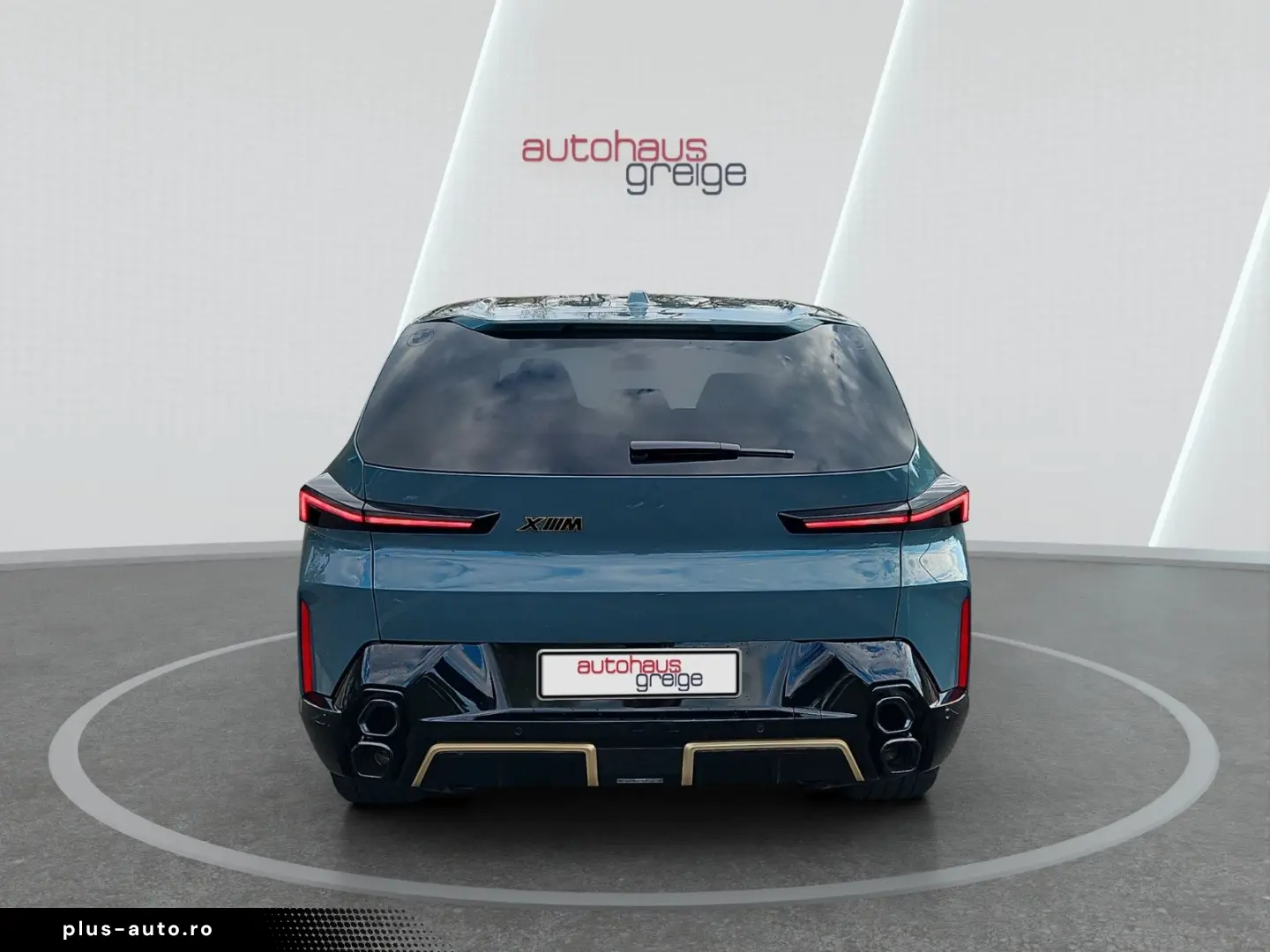 BMW XM Bowers & Wilkins Soft-Close 23  360