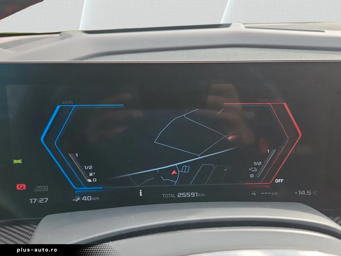 BMW XM Bowers & Wilkins Soft-Close 23  360