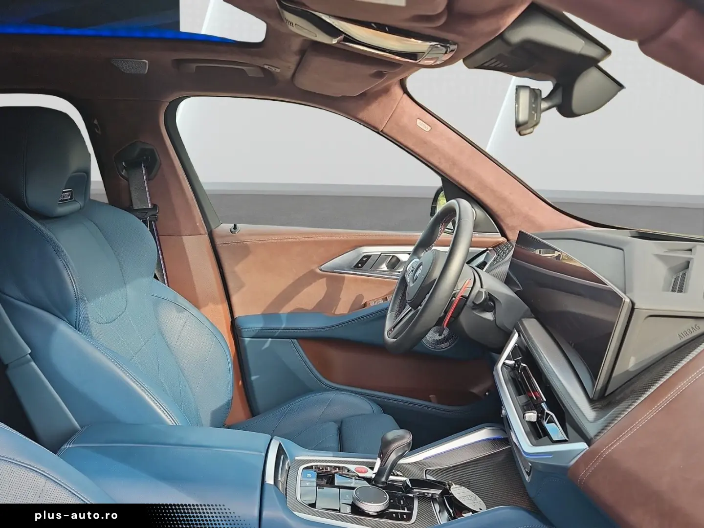 BMW XM Bowers & Wilkins Soft-Close 23  360