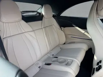 MERCEDES-BENZ CLE 180 Cabriolet AMG Premium Distronic Night