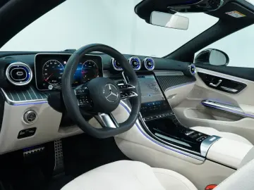 MERCEDES-BENZ CLE 220 d Cabrio AMG 9G LED 360  OLED MMRY 20