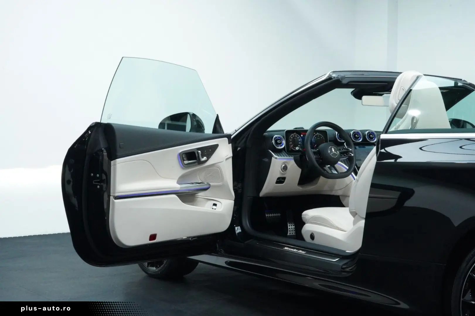 MERCEDES-BENZ CLE 220 d Cabrio AMG 9G LED 360  OLED MMRY 20