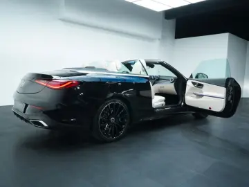 MERCEDES-BENZ CLE 220 d Cabrio AMG 9G LED 360  OLED MMRY 20