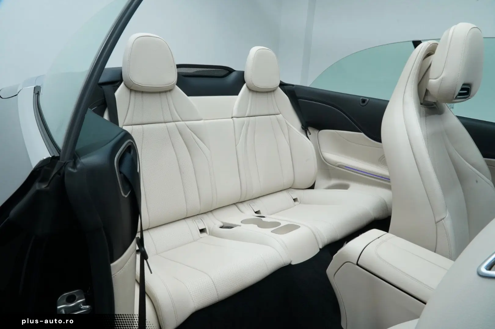 MERCEDES-BENZ CLE 220 d Cabrio AMG 9G LED 360  OLED MMRY 20