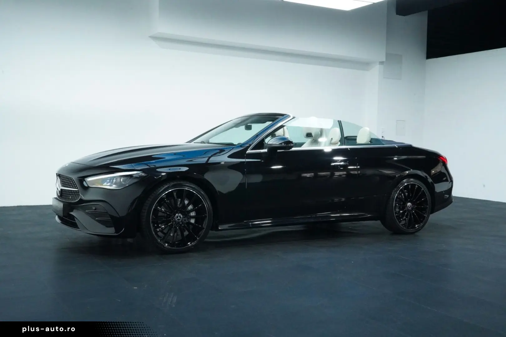 MERCEDES-BENZ CLE 220 d Cabrio AMG 9G LED 360  OLED MMRY 20