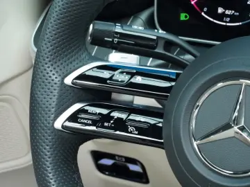 MERCEDES-BENZ CLE 220 d Cabrio AMG 9G LED 360  OLED MMRY 20