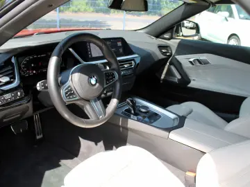 BMW Z4 M40i  HeadUp  ACC  HarmanKardon  19 V-Speiche