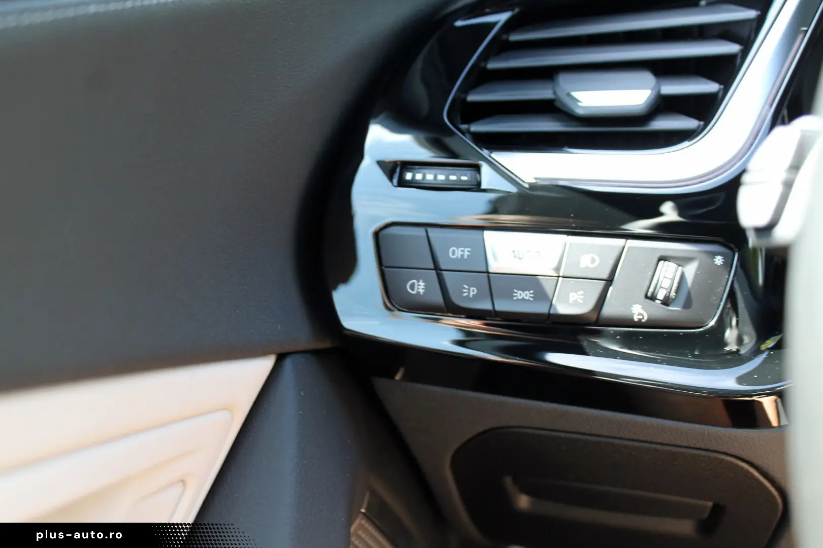 BMW Z4 M40i  HeadUp  ACC  HarmanKardon  19 V-Speiche