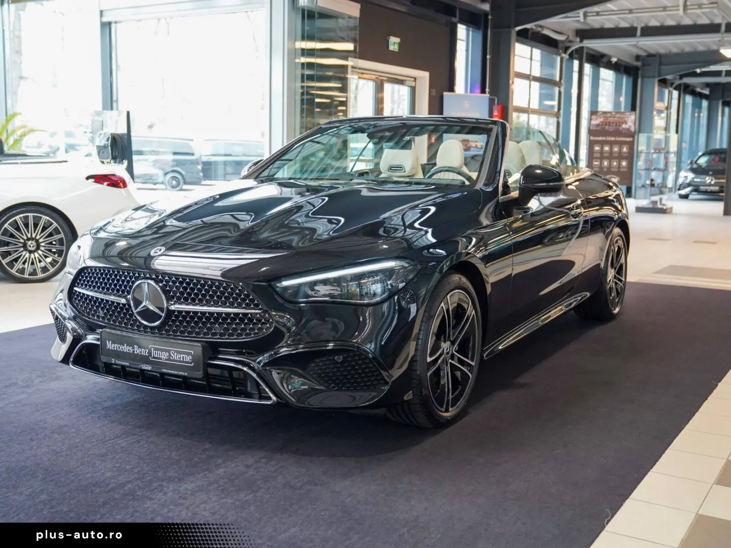 MERCEDES-BENZ CLE 220 d Cabrio macchiato rotes Verde&hellip;