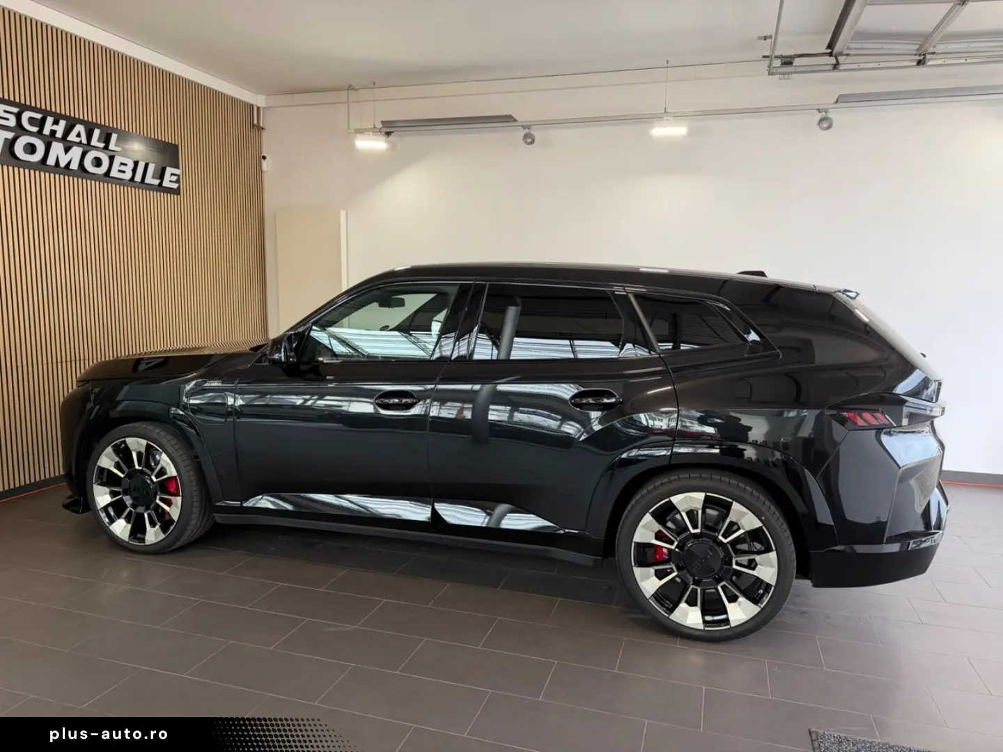 BMW XM  Massage Drv.-Ass. AHK 23 Zoll H&K Softclose