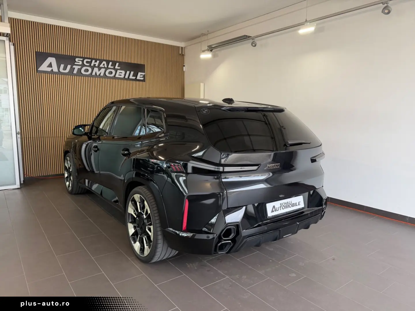 BMW XM  Massage Drv.-Ass. AHK 23 Zoll H&K Softclose