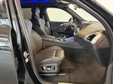 BMW XM  Massage Drv.-Ass. AHK 23 Zoll H&K Softclose