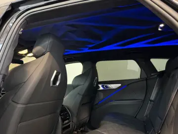 BMW XM  Massage Drv.-Ass. AHK 23 Zoll H&K Softclose