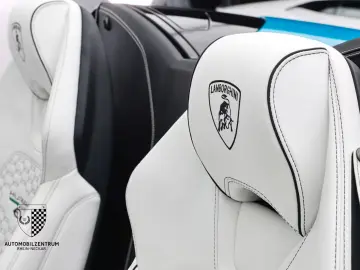 Lamborghini Huracán EVO Spyder