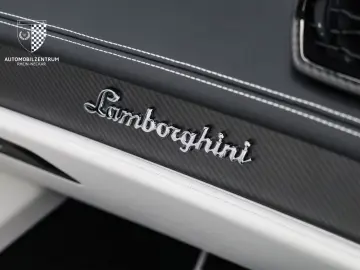 Lamborghini Huracán EVO Spyder