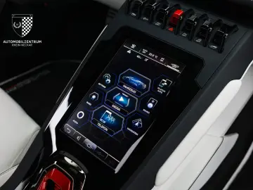 Lamborghini Huracán EVO Spyder