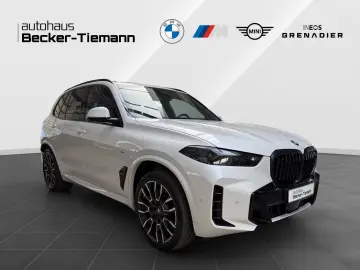 BMW X5 xDrive50e M Sport Pro Pano AHK DAPro PAPro