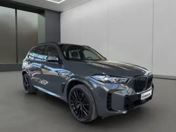 BMW X5 xDrive50e M-SPORT HYBRID LED NAVI HUD PANO